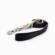 Load image into Gallery viewer, Cheyenne Arrow Design K9 Kwik Belt & Leash System