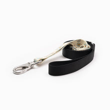 Load image into Gallery viewer, Vintage Bicycle Design K9 Kwik Belt & Leash System